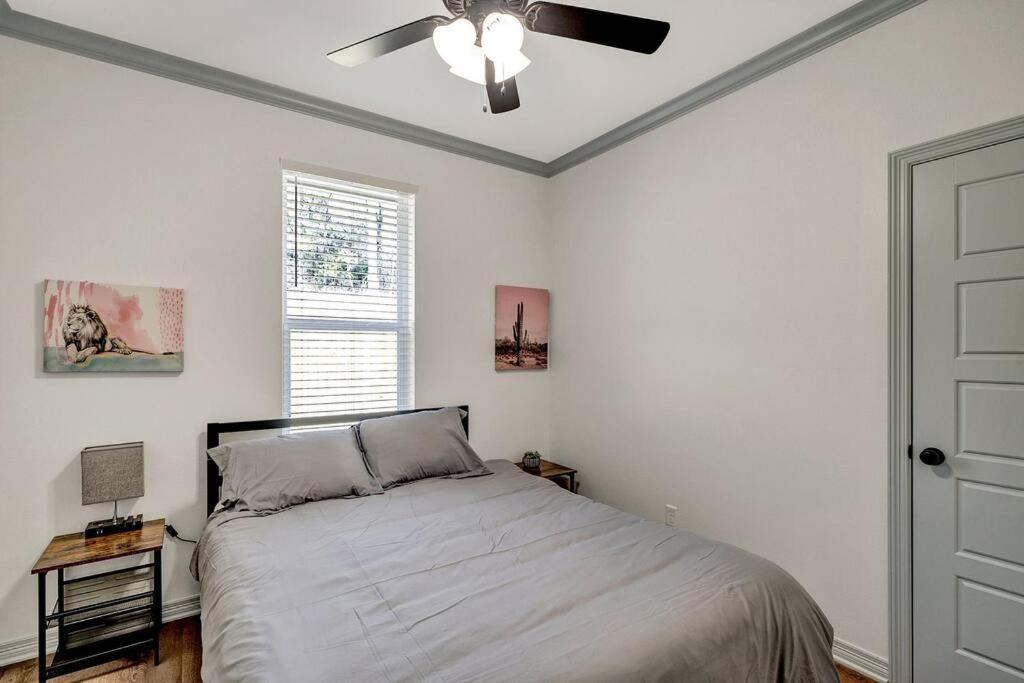Alamo Luxury Living Up To 11 Villa Tyler Bagian luar foto