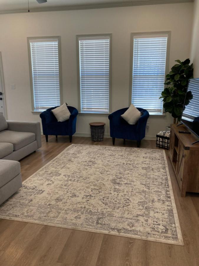 Alamo Luxury Living Up To 11 Villa Tyler Bagian luar foto