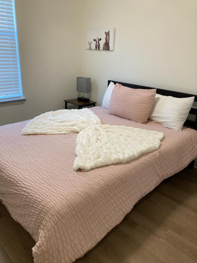 Alamo Luxury Living Up To 11 Villa Tyler Bagian luar foto